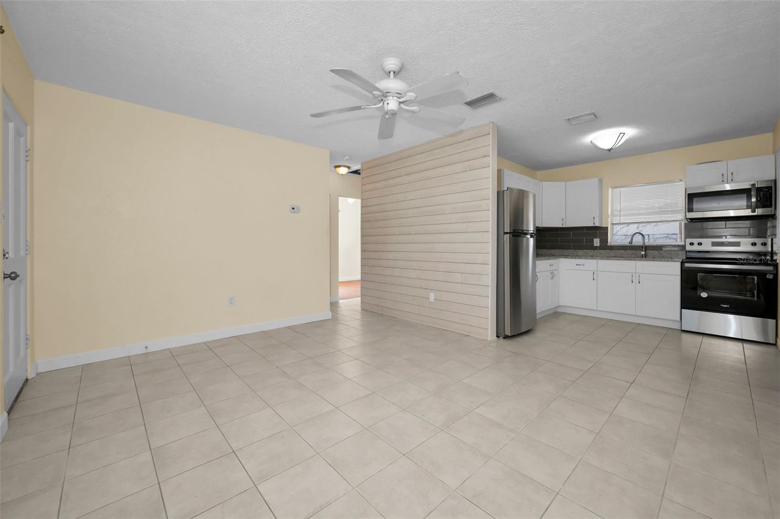925 67TH ST S, ST PETERSBURG, FL, 33707