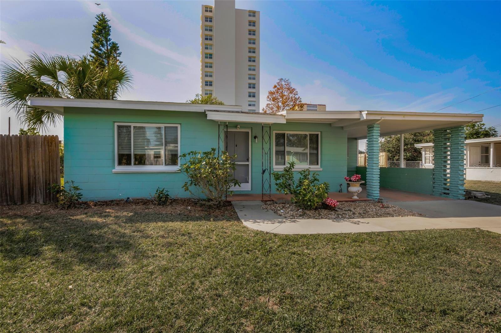 925 67TH ST S, ST PETERSBURG, FL, 33707