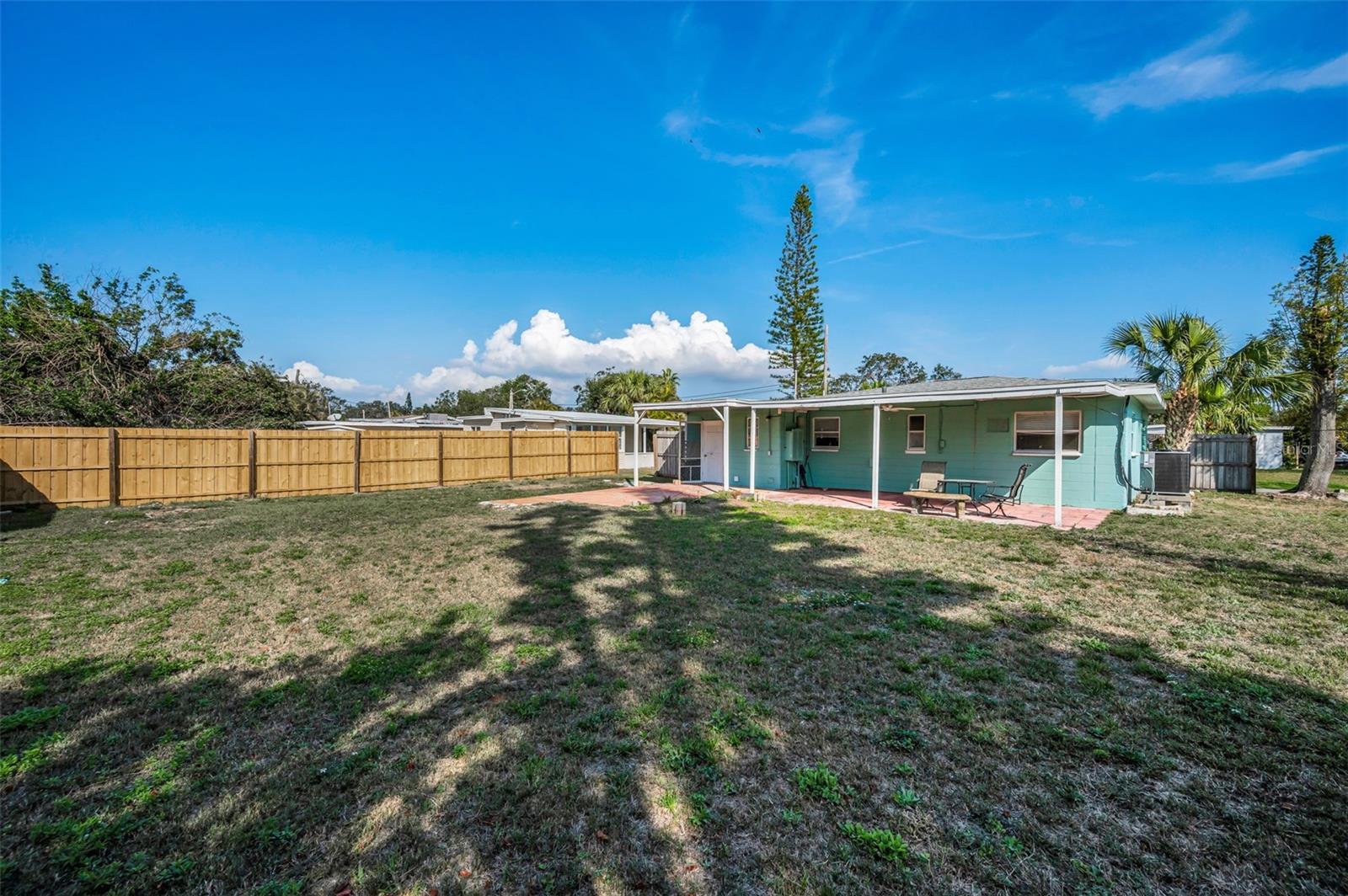 925 67TH ST S, ST PETERSBURG, FL, 33707