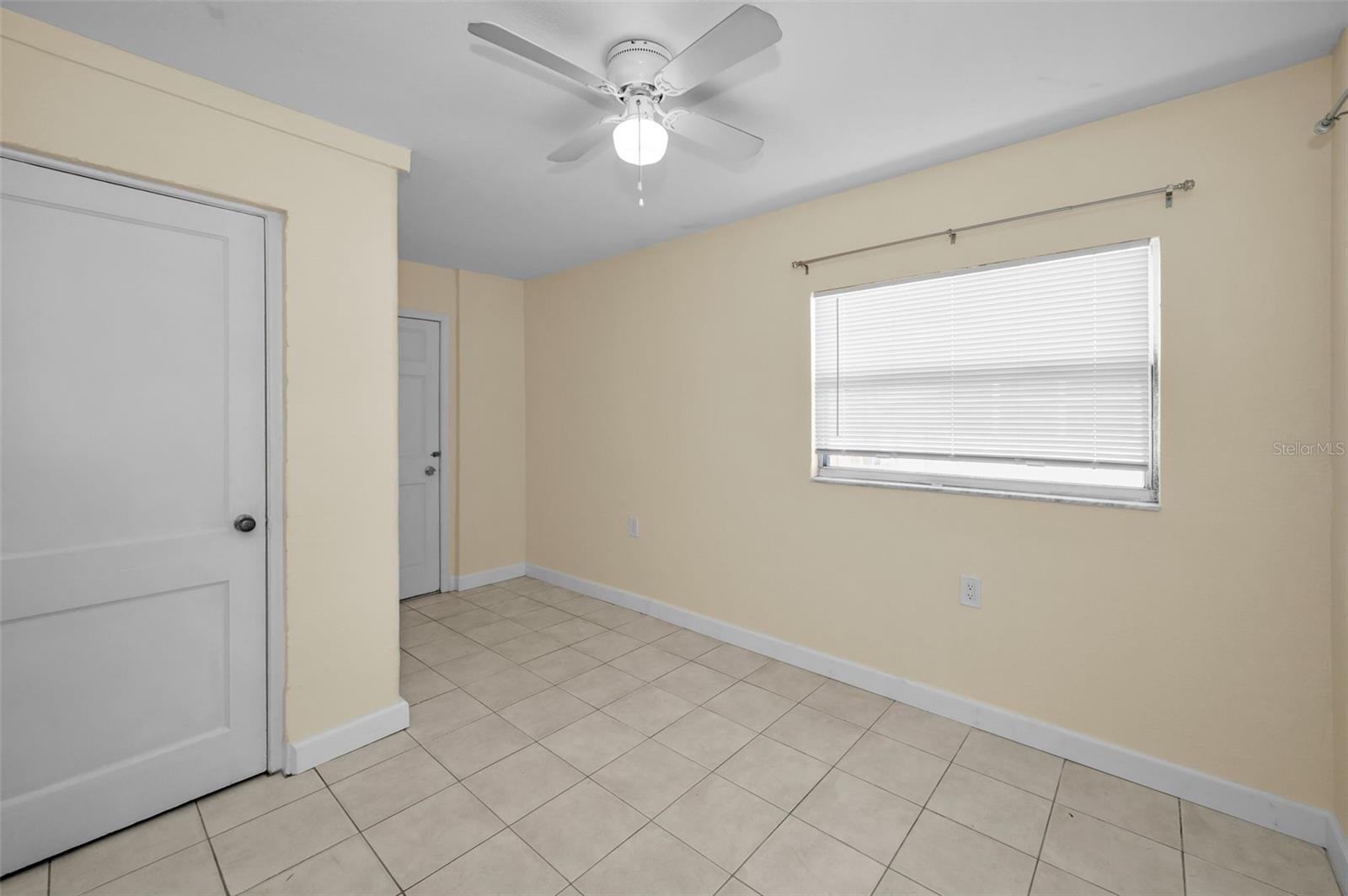 925 67TH ST S, ST PETERSBURG, FL, 33707