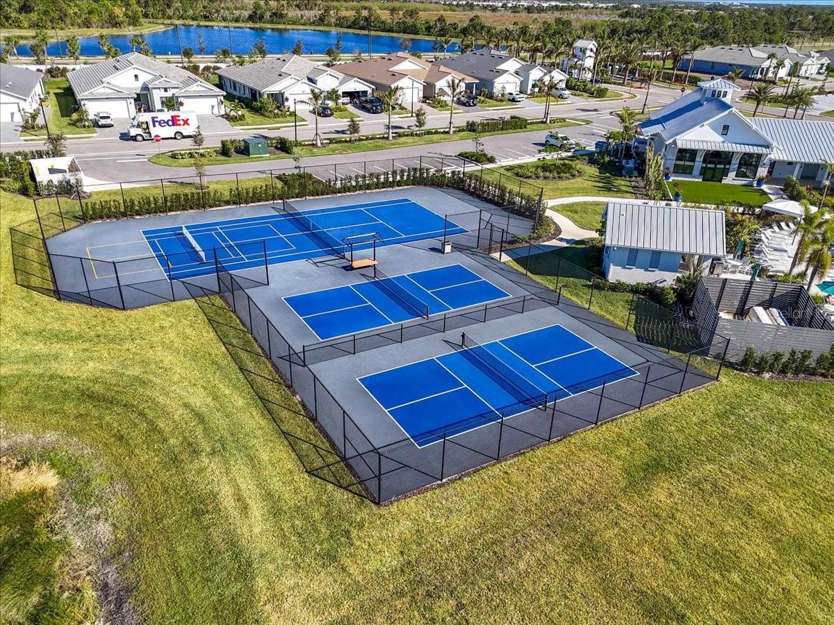 18610 MIDSUMMER PL, VENICE, FL, 34293