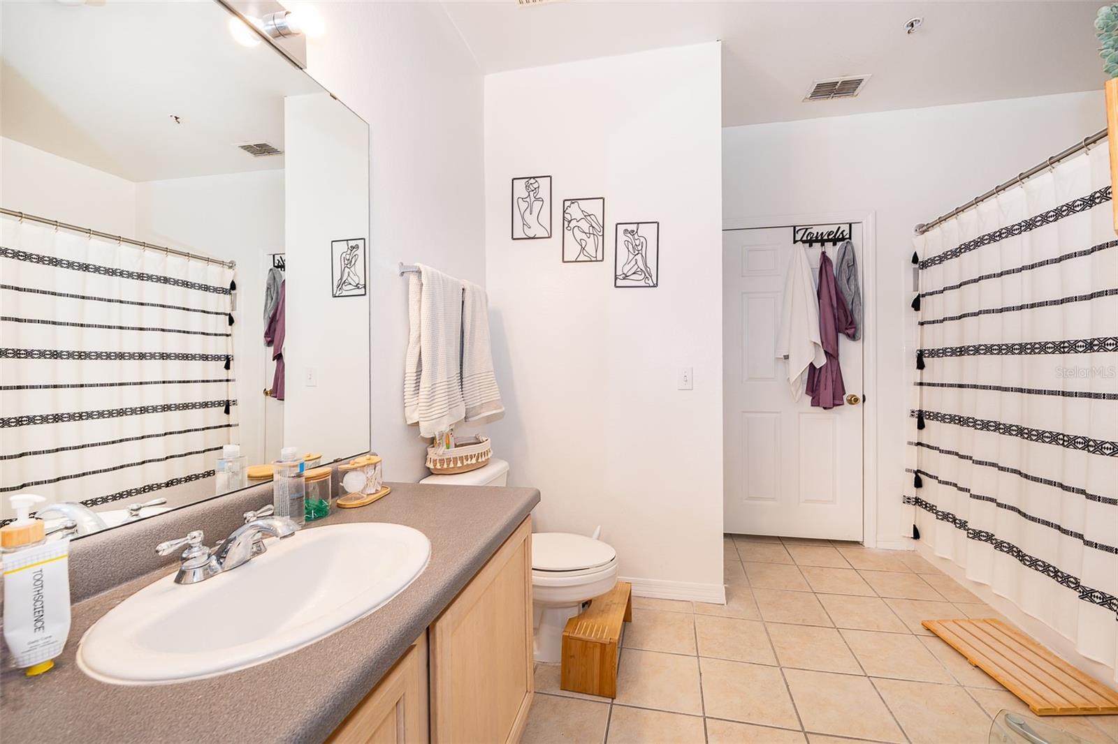 6413 ASTOR VILLAGE AVE #305, ORLANDO, FL, 32835