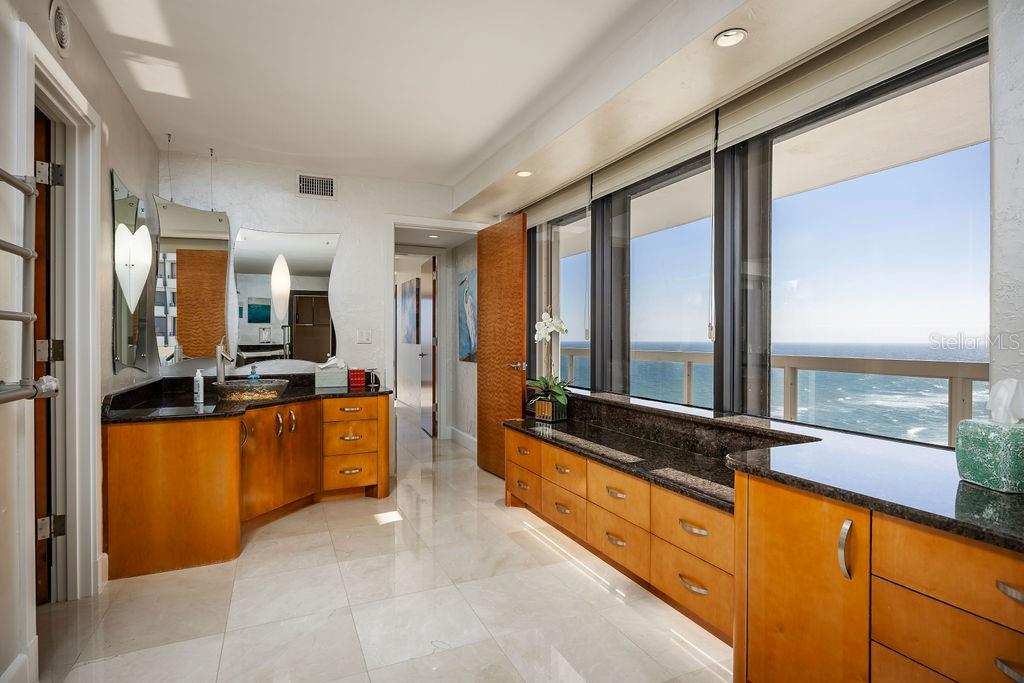 3000 N ATLANTIC AVE #17, DAYTONA BEACH, FL, 32118