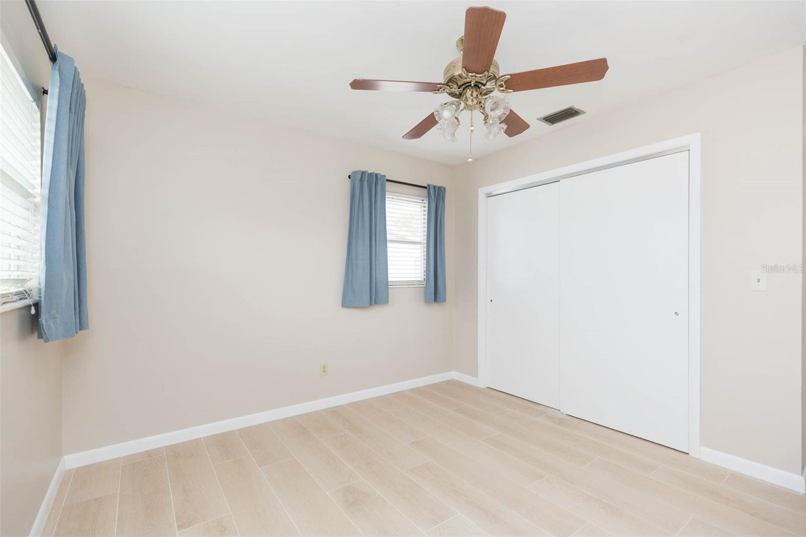 8310 ARCHWOOD CIR, TAMPA, FL, 33615