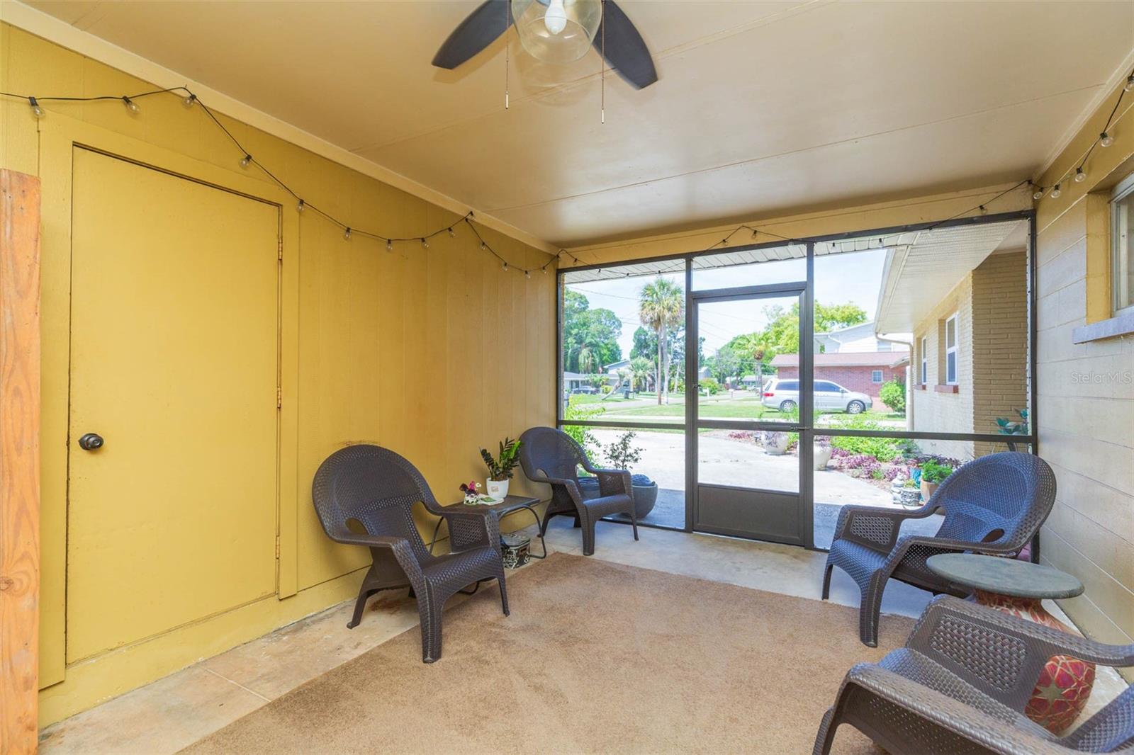 8310 ARCHWOOD CIR, TAMPA, FL, 33615