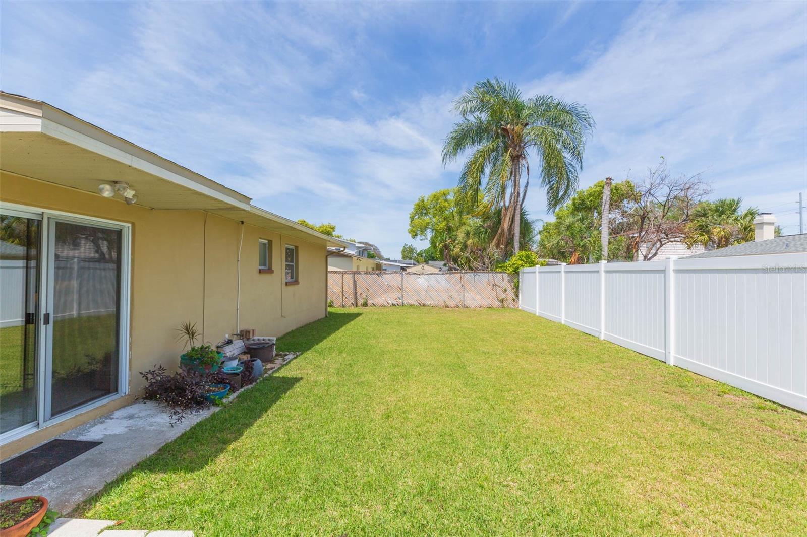 8310 ARCHWOOD CIR, TAMPA, FL, 33615
