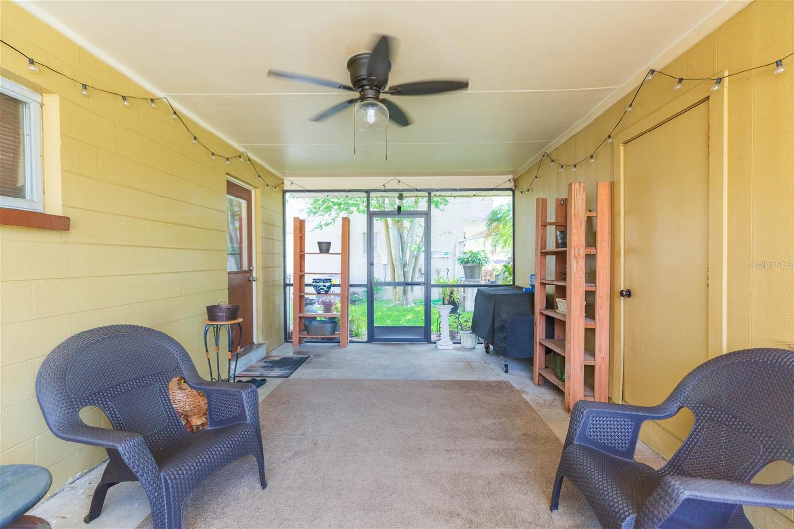 8310 ARCHWOOD CIR, TAMPA, FL, 33615