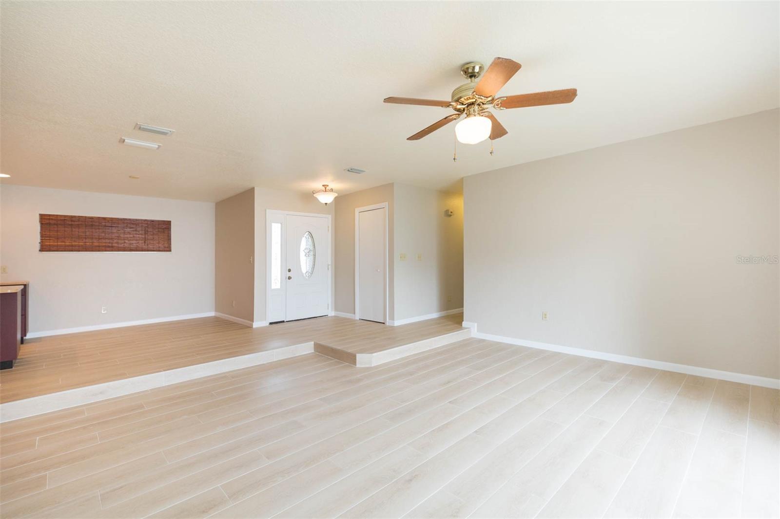 8310 ARCHWOOD CIR, TAMPA, FL, 33615