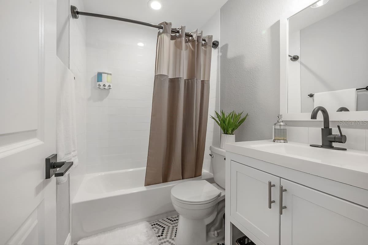 3510 N HIGHLAND AVE, TAMPA, FL, 33603