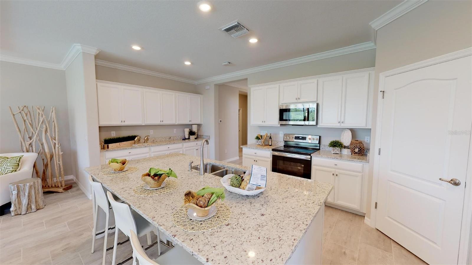 14952 SERENE SHORES LOOP, LAKEWOOD RANCH, FL, 34211