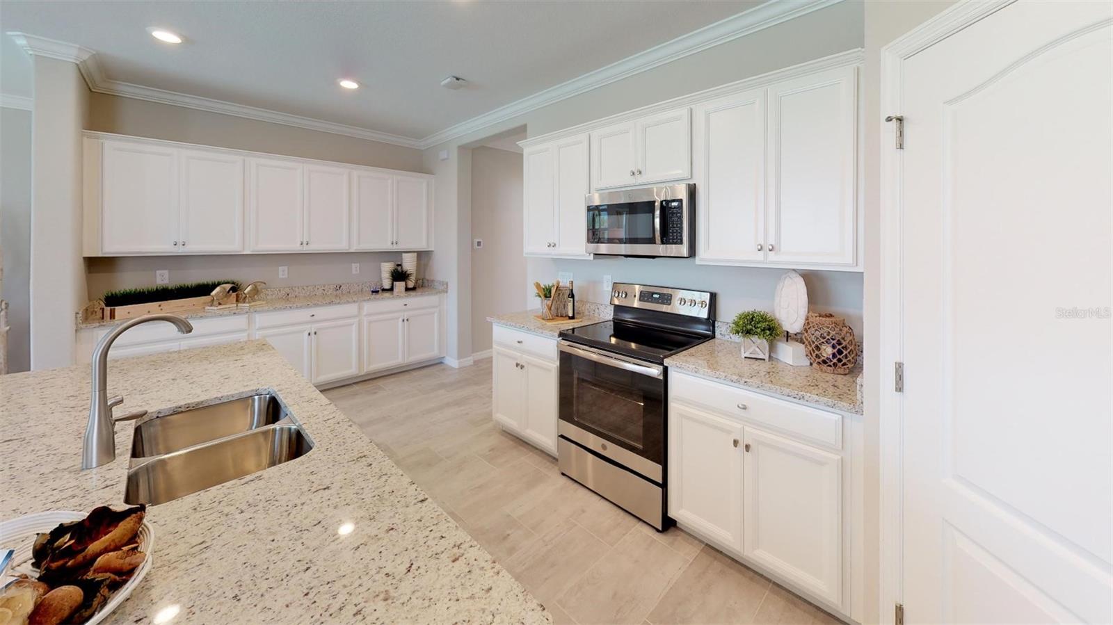 14952 SERENE SHORES LOOP, LAKEWOOD RANCH, FL, 34211