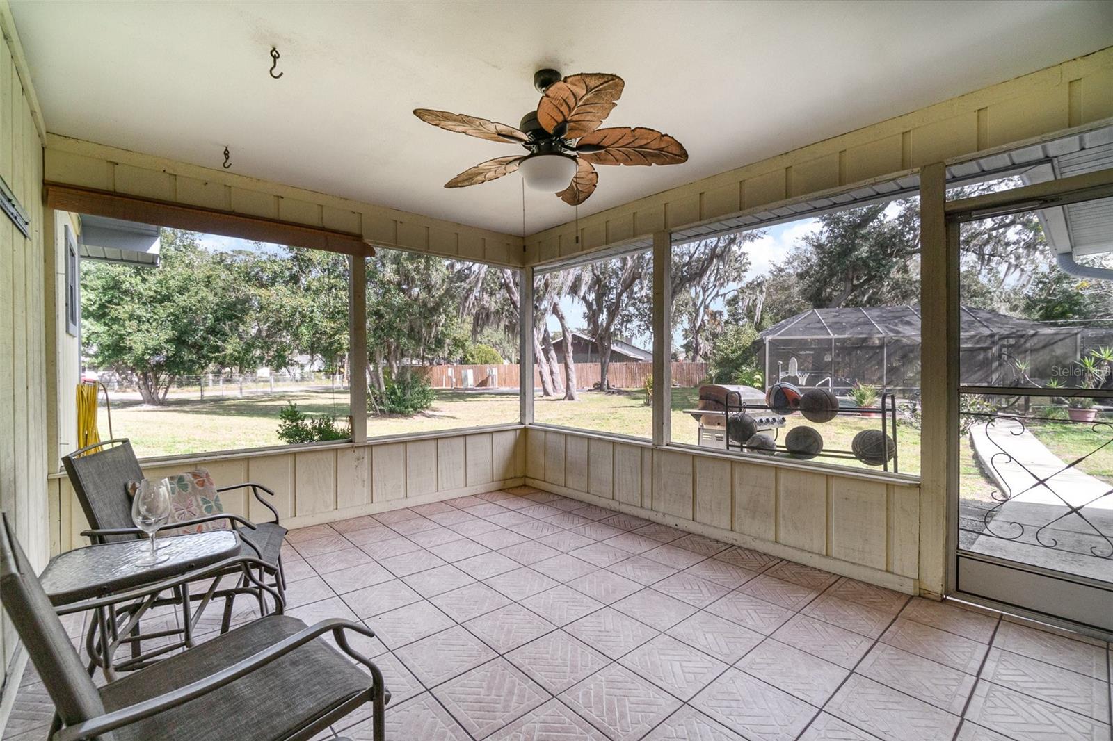 16036 3RD ST, UMATILLA, FL, 32784
