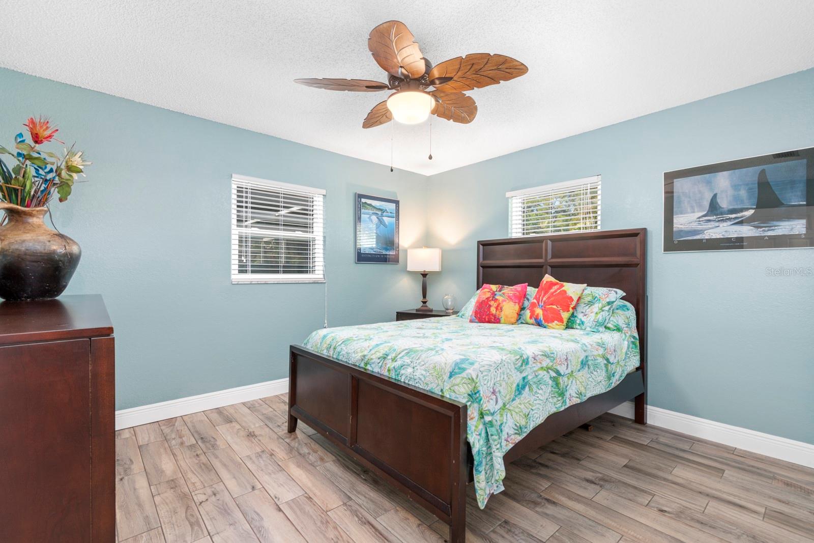 8460 PARKWOOD BLVD, SEMINOLE, FL, 33777
