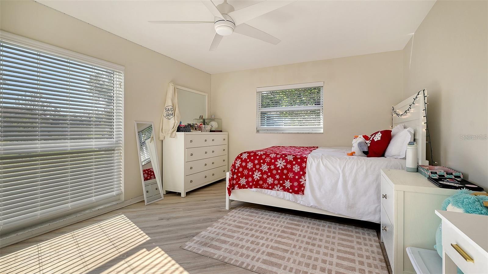 4762 MEREDITH LN, SARASOTA, FL, 34241