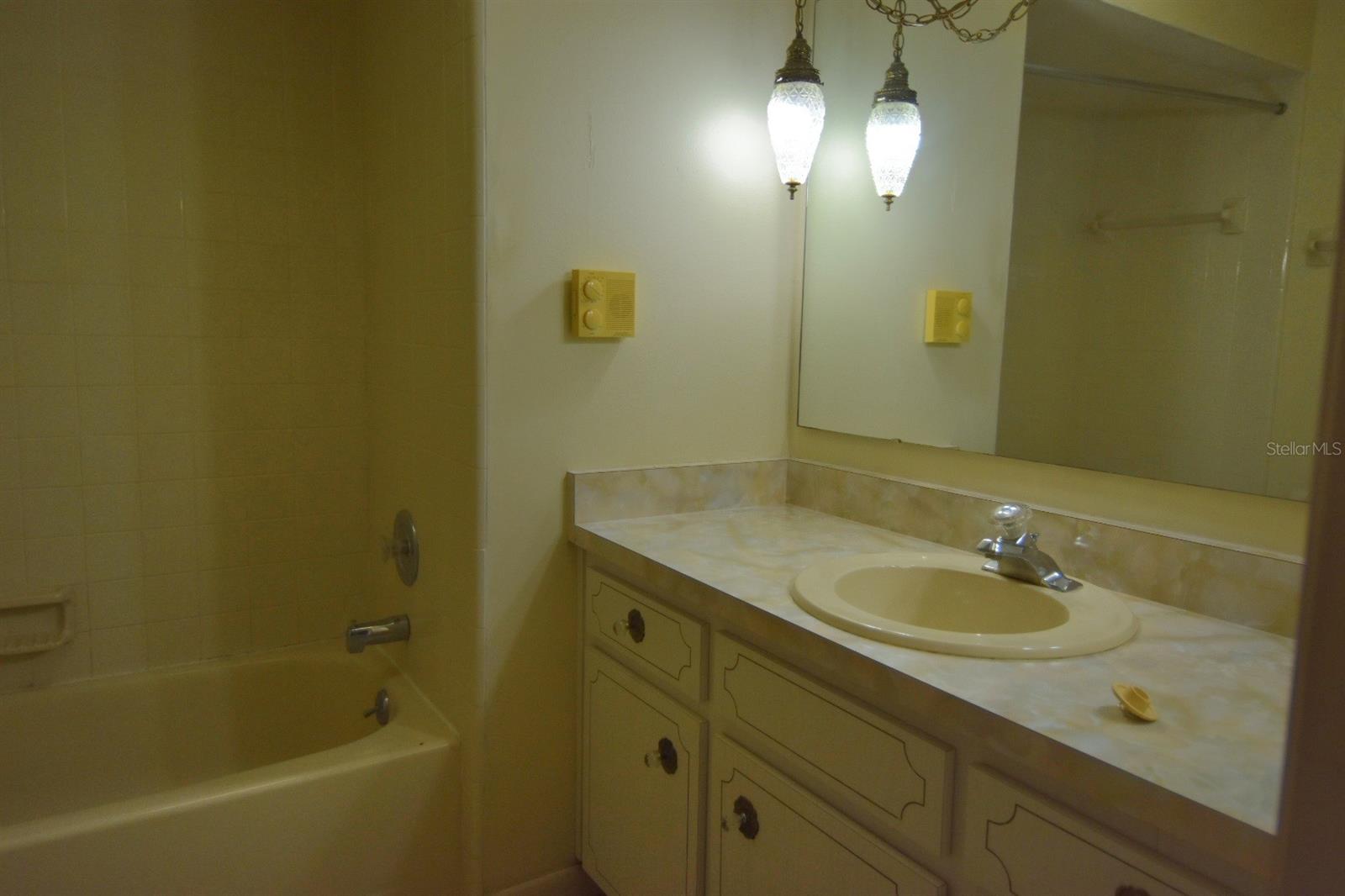 1362 WOODBINE AVE, DELTONA, FL, 32725