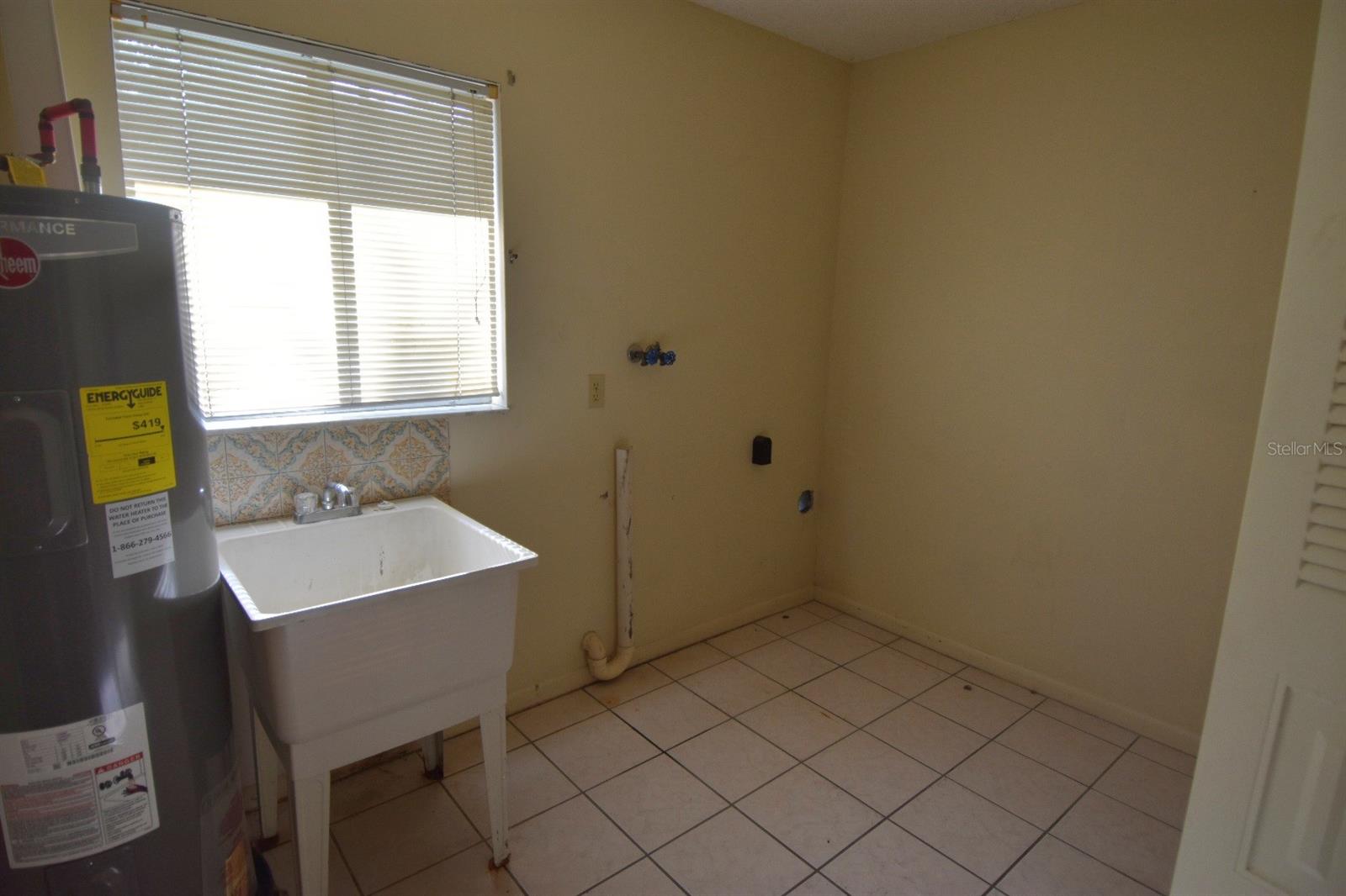 1362 WOODBINE AVE, DELTONA, FL, 32725