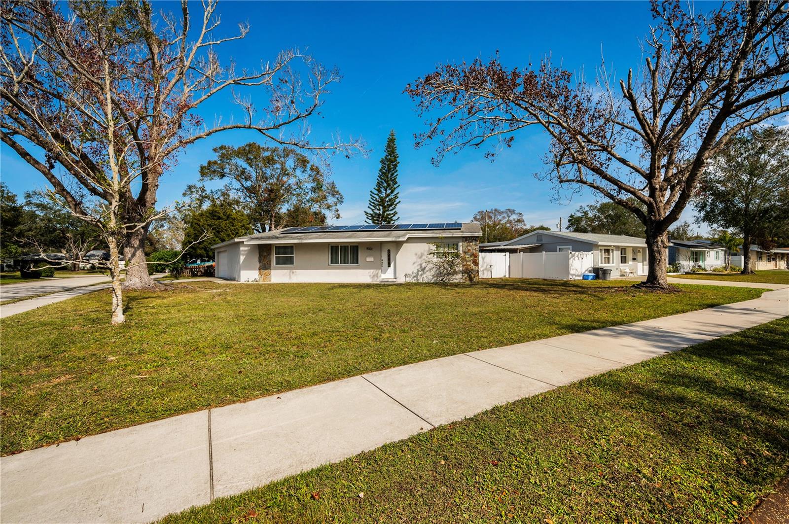 8001 70TH ST N, PINELLAS PARK, FL, 33781