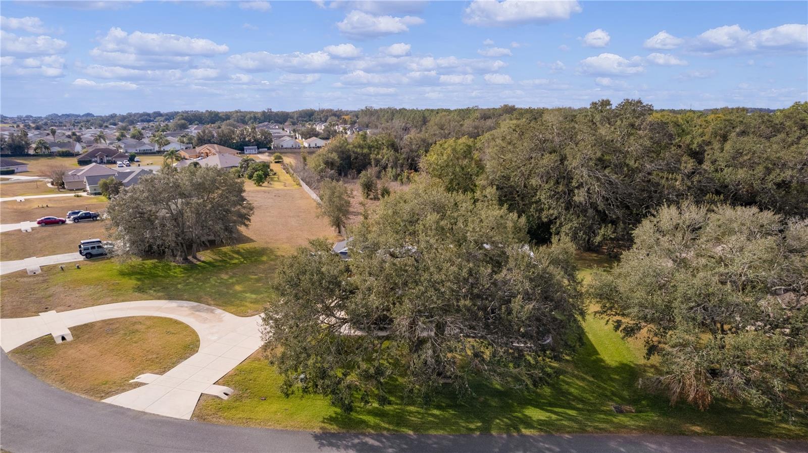 5055 COUNTY ROAD 125 #B1, WILDWOOD, FL, 34785