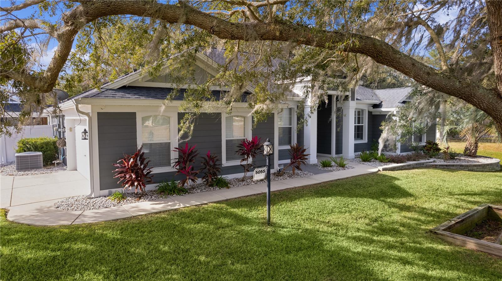 5055 COUNTY ROAD 125 #B1, WILDWOOD, FL, 34785