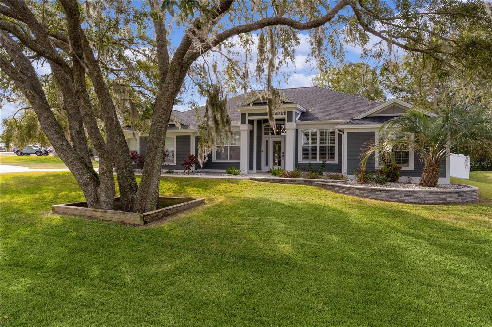 5055 COUNTY ROAD 125 #B1, WILDWOOD, FL, 34785
