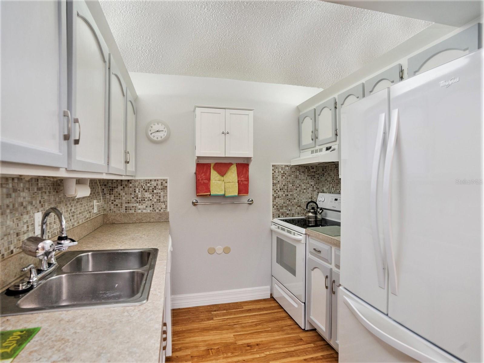 4801 AIRPORT RD #204, ZEPHYRHILLS, FL, 33542
