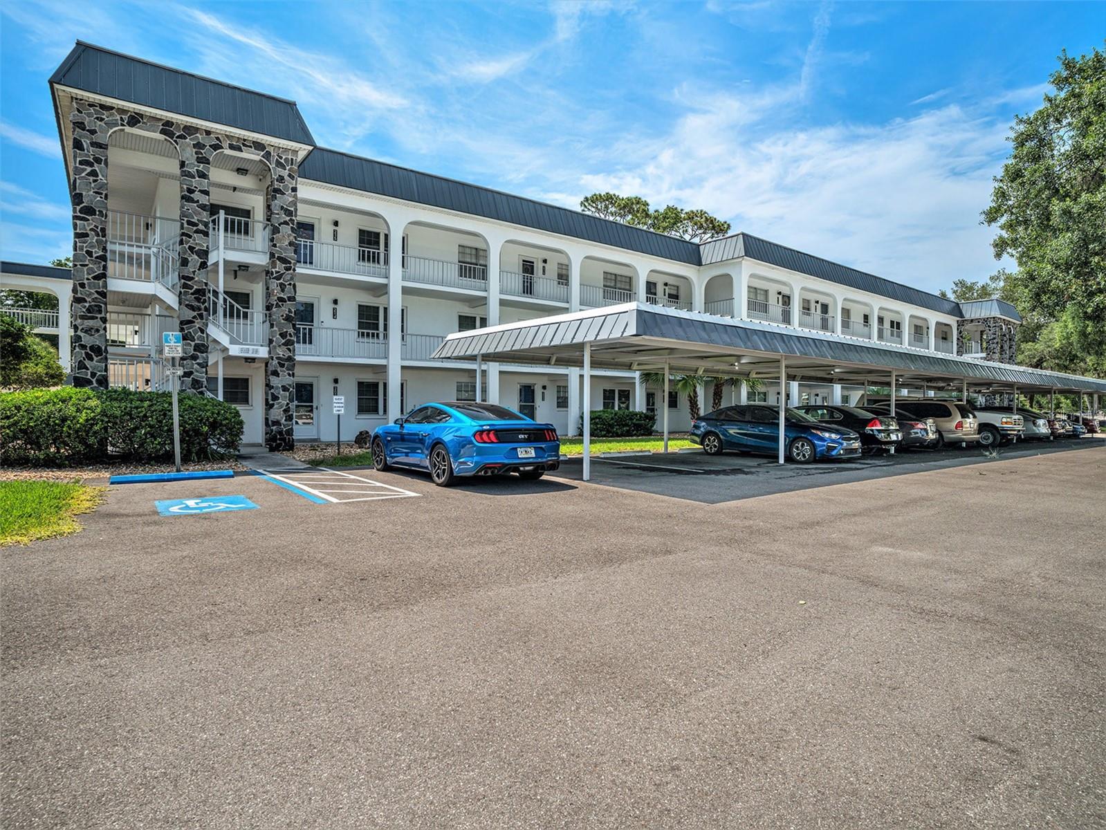 4801 AIRPORT RD #204, ZEPHYRHILLS, FL, 33542