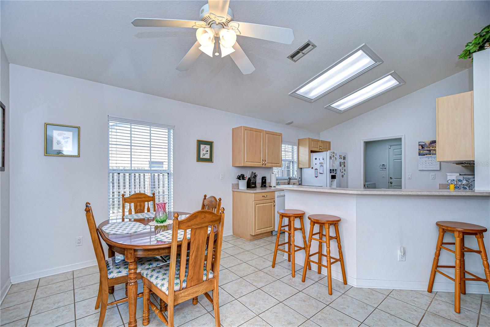 6932 OAKCREST WAY, ZEPHYRHILLS, FL, 33542