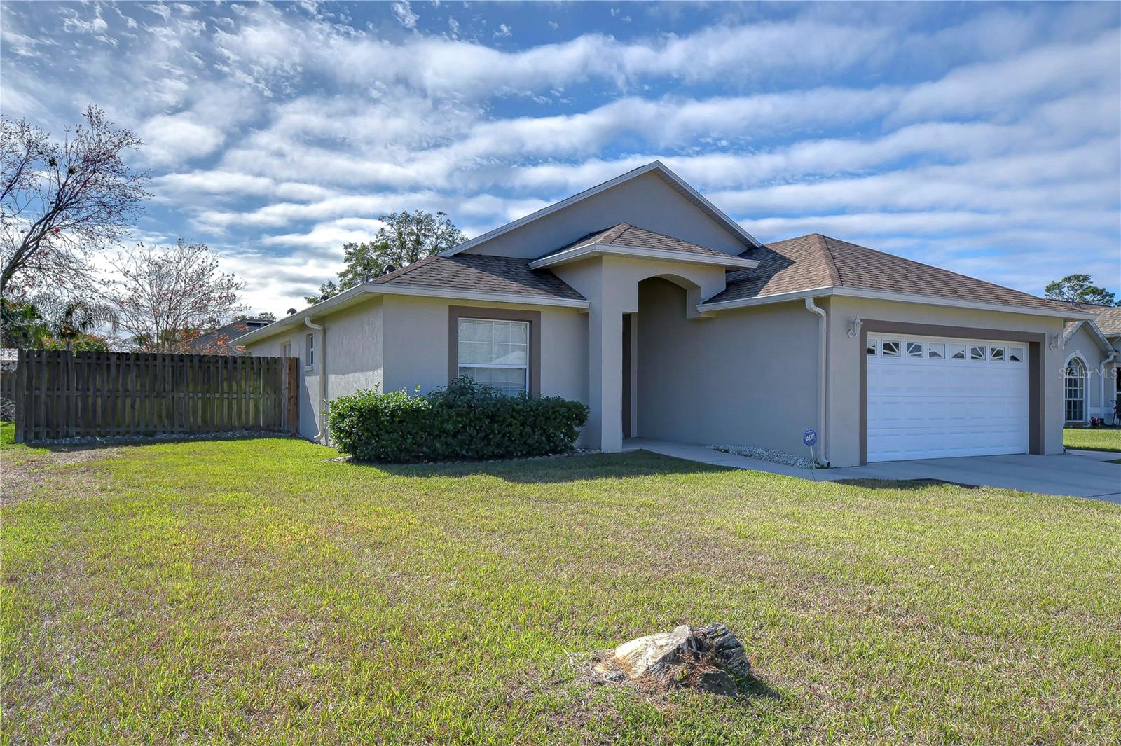 6932 OAKCREST WAY, ZEPHYRHILLS, FL, 33542