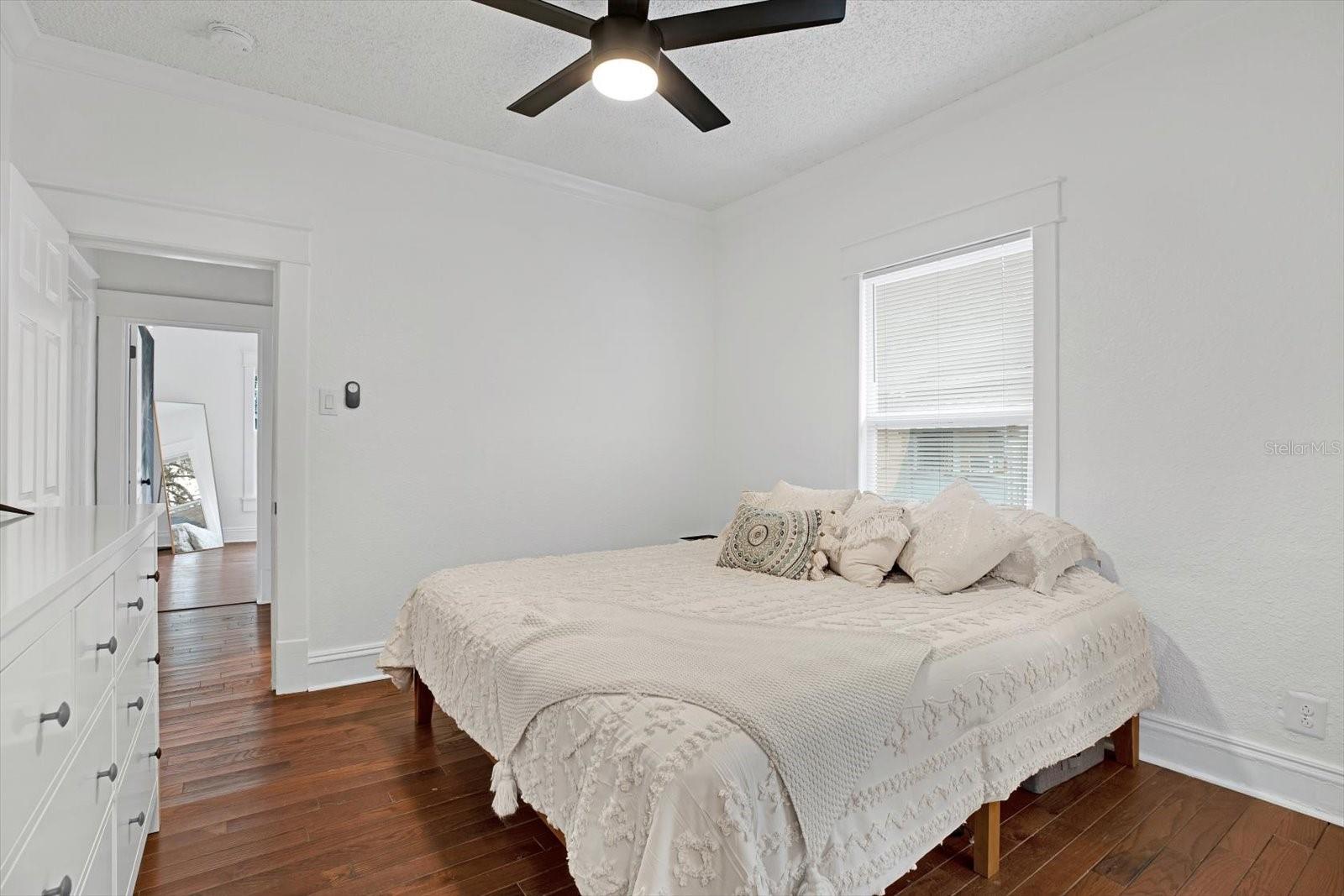 207 E SELMA AVE, TAMPA, FL, 33603
