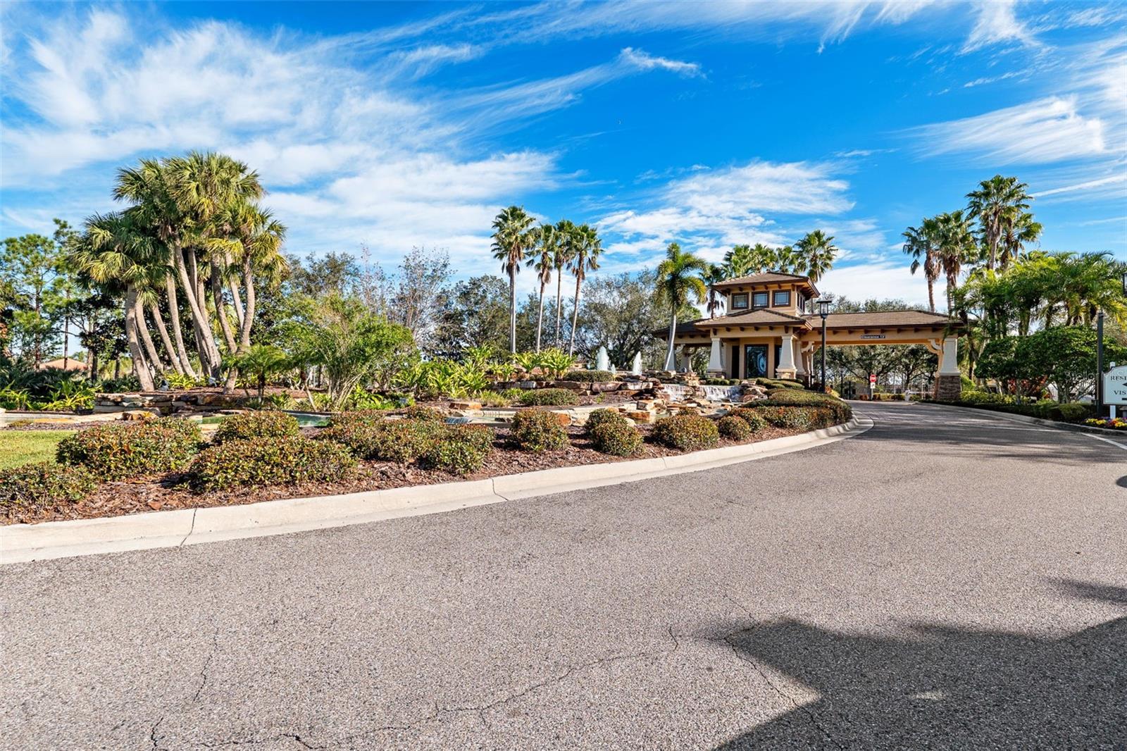 15707 CRYSTAL WATERS DR, WIMAUMA, FL, 33598