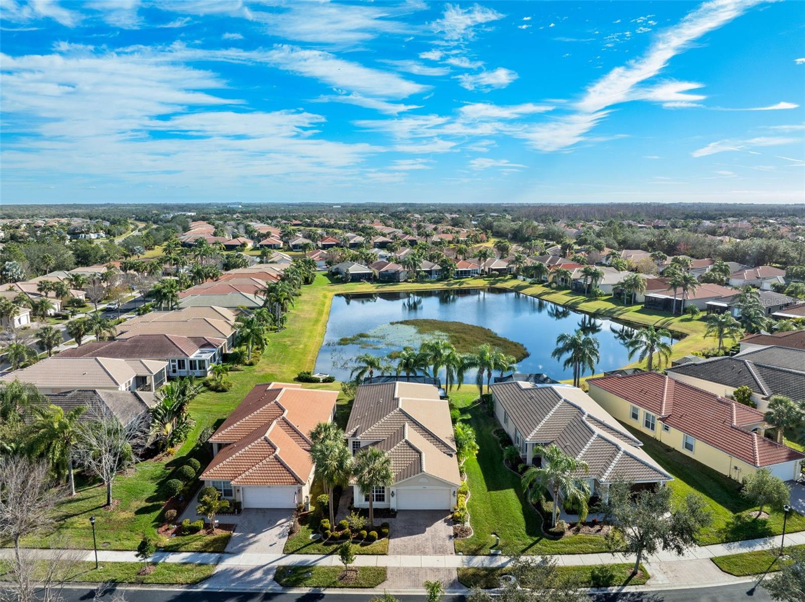 15707 CRYSTAL WATERS DR, WIMAUMA, FL, 33598