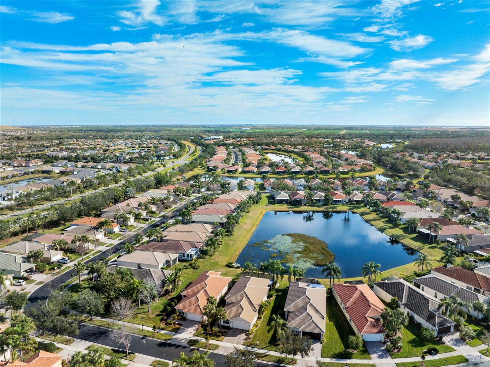 15707 CRYSTAL WATERS DR, WIMAUMA, FL, 33598