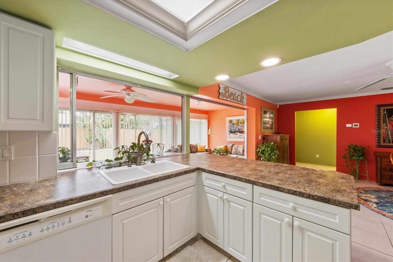 2808 68TH STREET CIR W, BRADENTON, FL, 34209