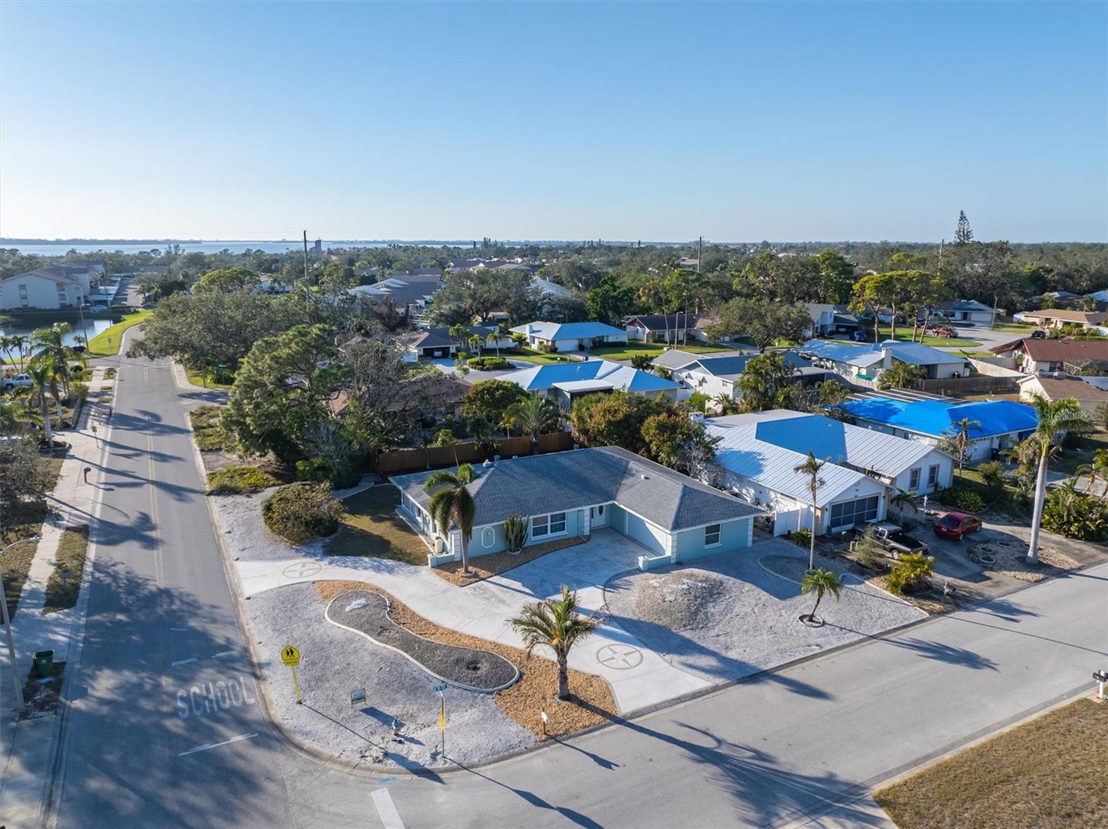 2808 68TH STREET CIR W, BRADENTON, FL, 34209
