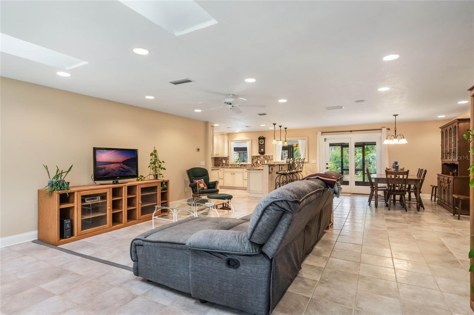 8045 HAPPY TRL, KISSIMMEE, FL, 34747