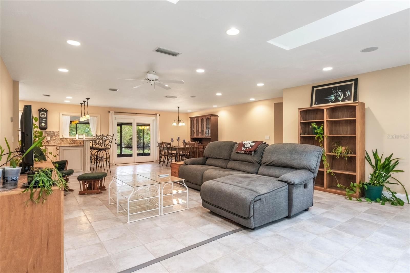8045 HAPPY TRL, KISSIMMEE, FL, 34747