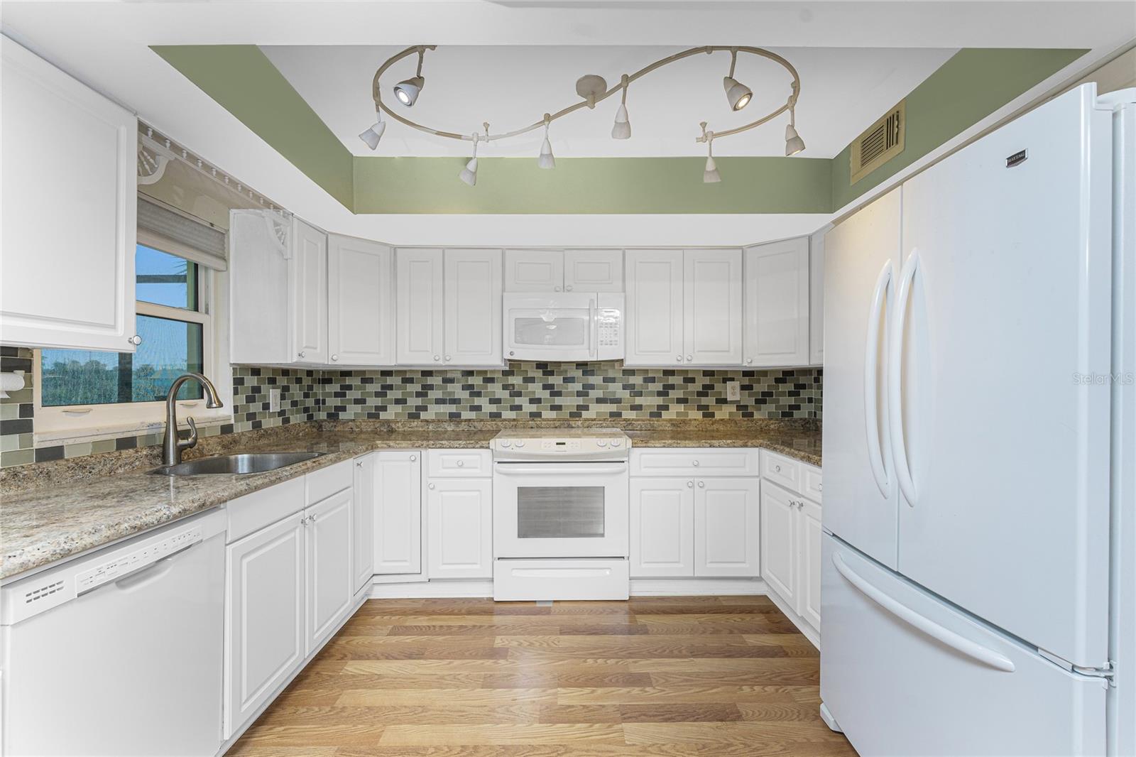 139 ROTONDA CIR, ROTONDA WEST, FL, 33947