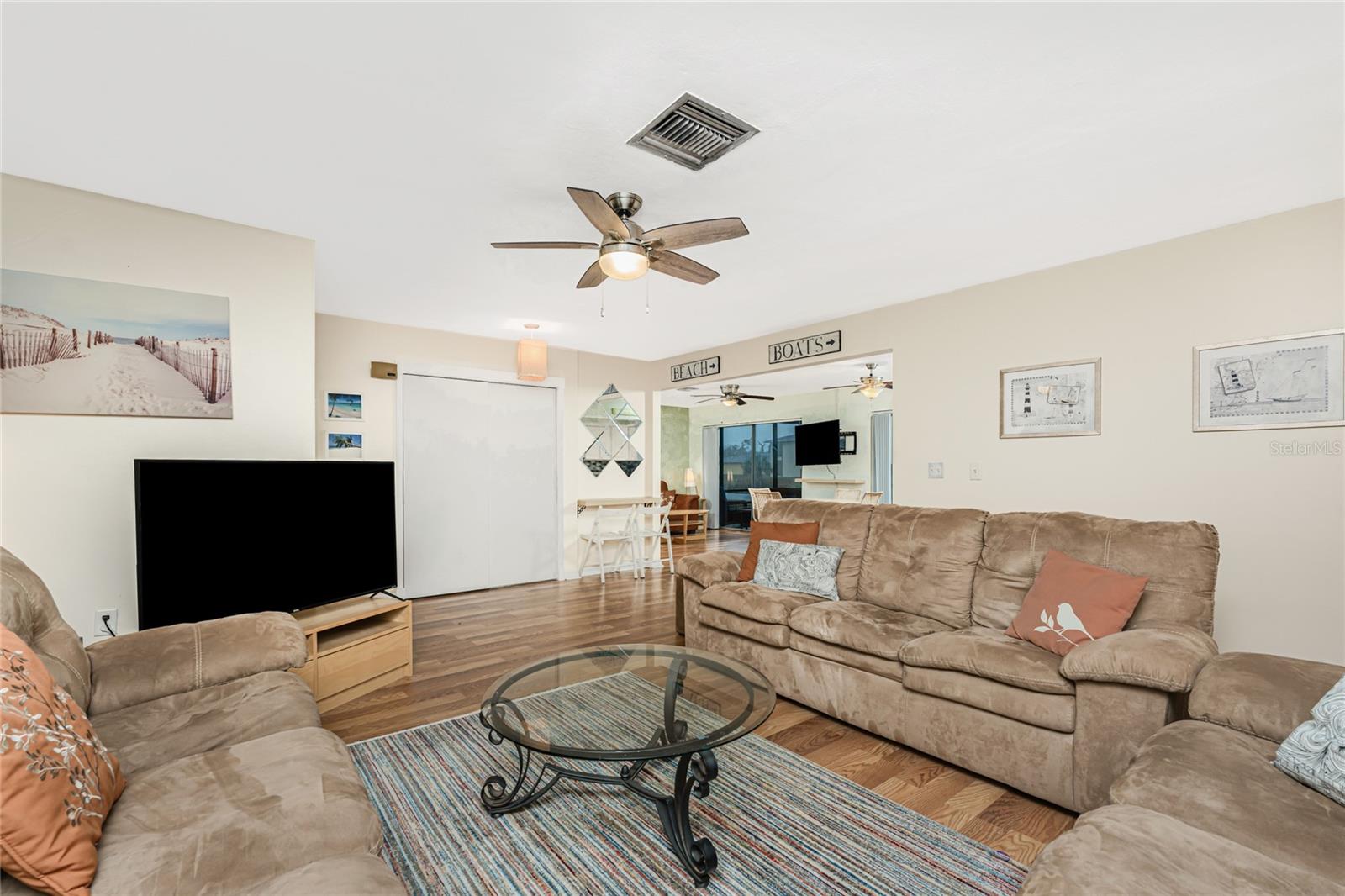 139 ROTONDA CIR, ROTONDA WEST, FL, 33947