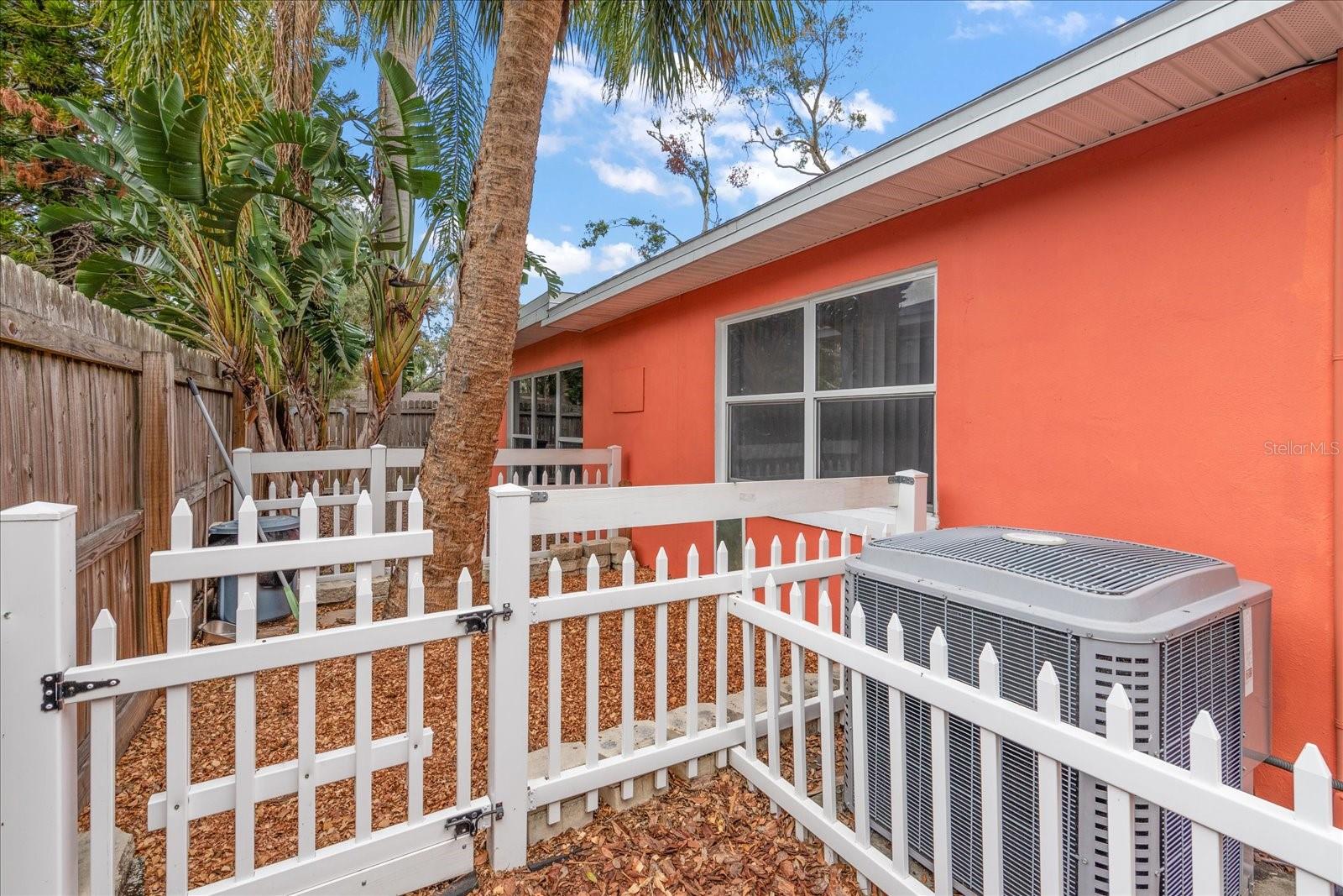 1530 ROLLEN RD, CLEARWATER, FL, 33755