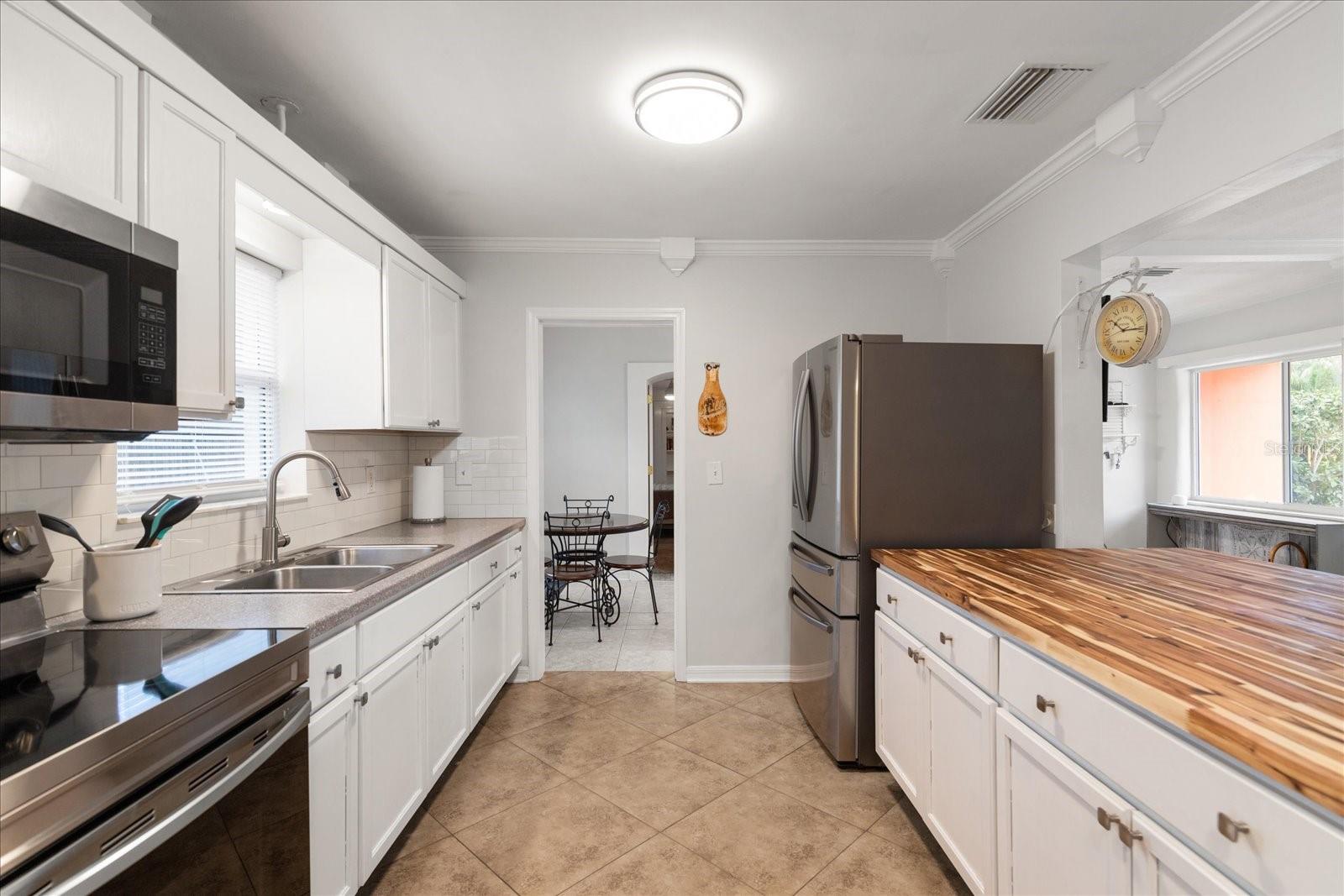 1530 ROLLEN RD, CLEARWATER, FL, 33755