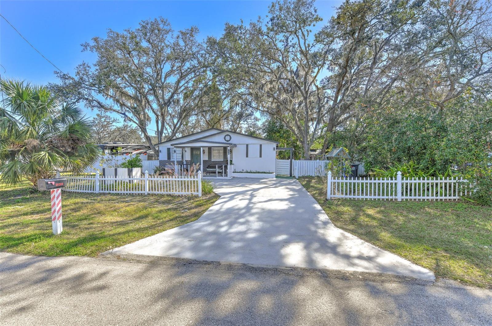 11121 ROBERTS LN, RIVERVIEW, FL, 33578