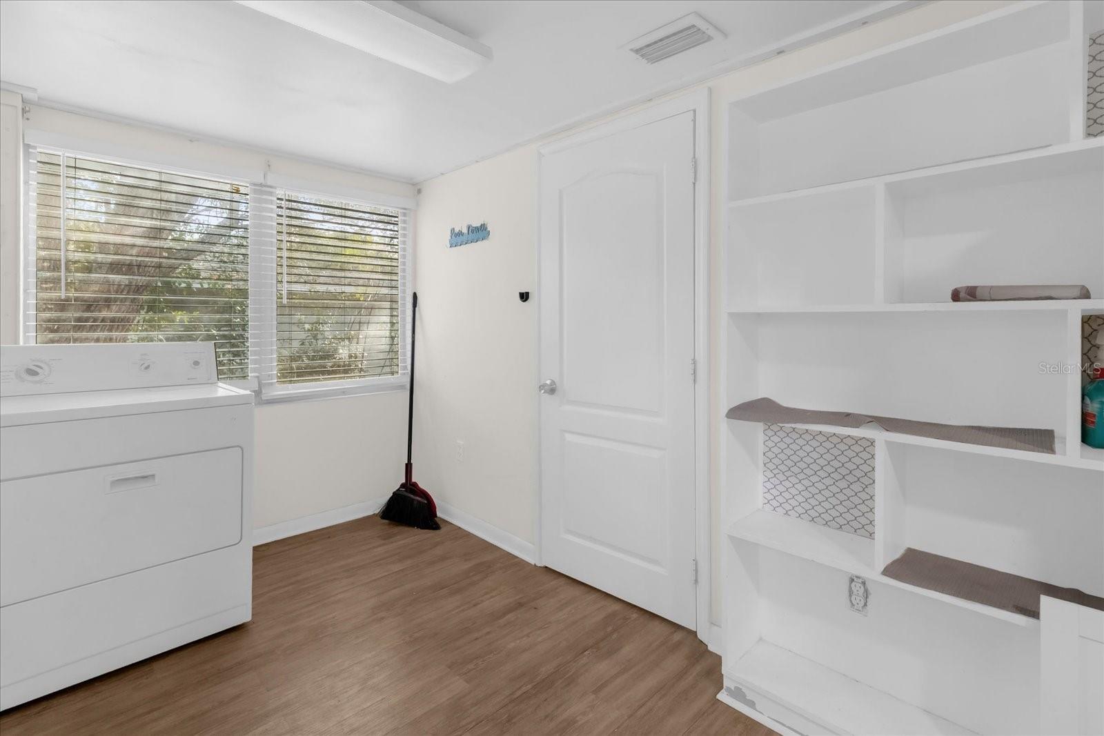 1621 S JEFFERSON AVE, CLEARWATER, FL, 33756