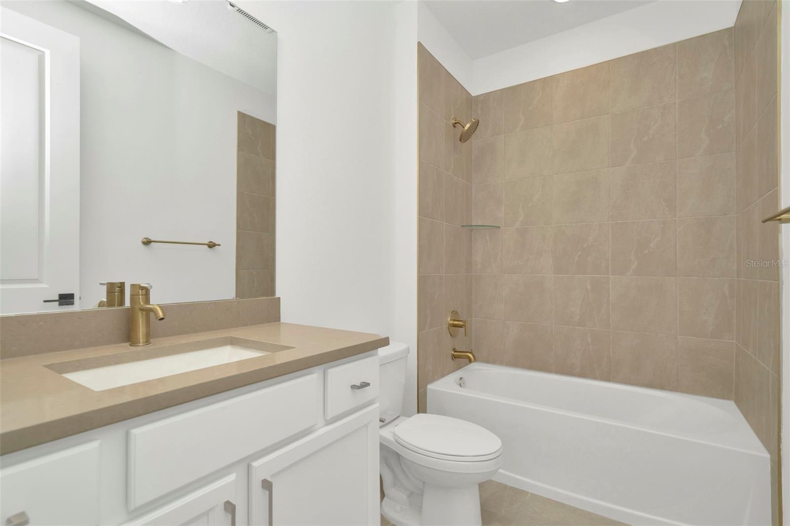 8421 GOLDEN BEACH CT, PARRISH, FL, 34219