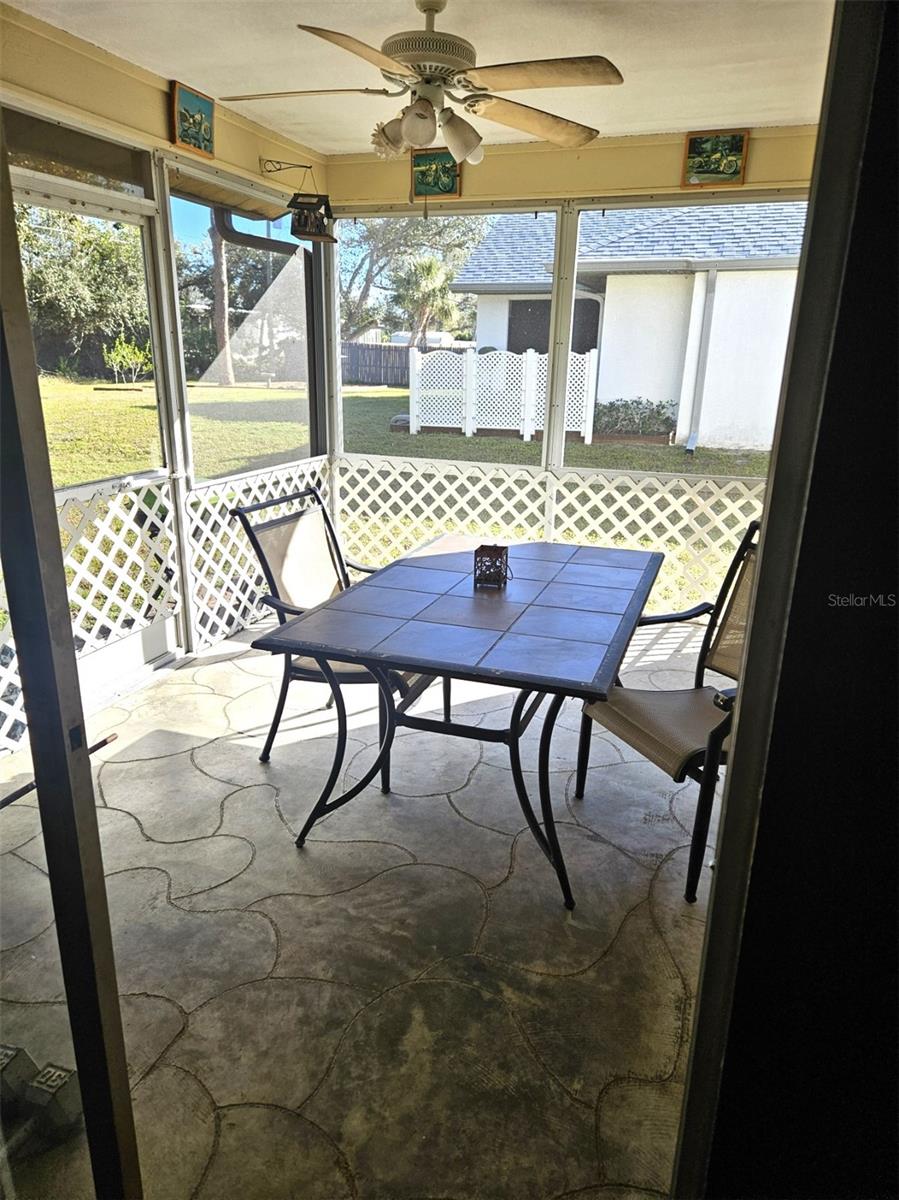 1174 VICTORIA AVE, PORT CHARLOTTE, FL, 33948