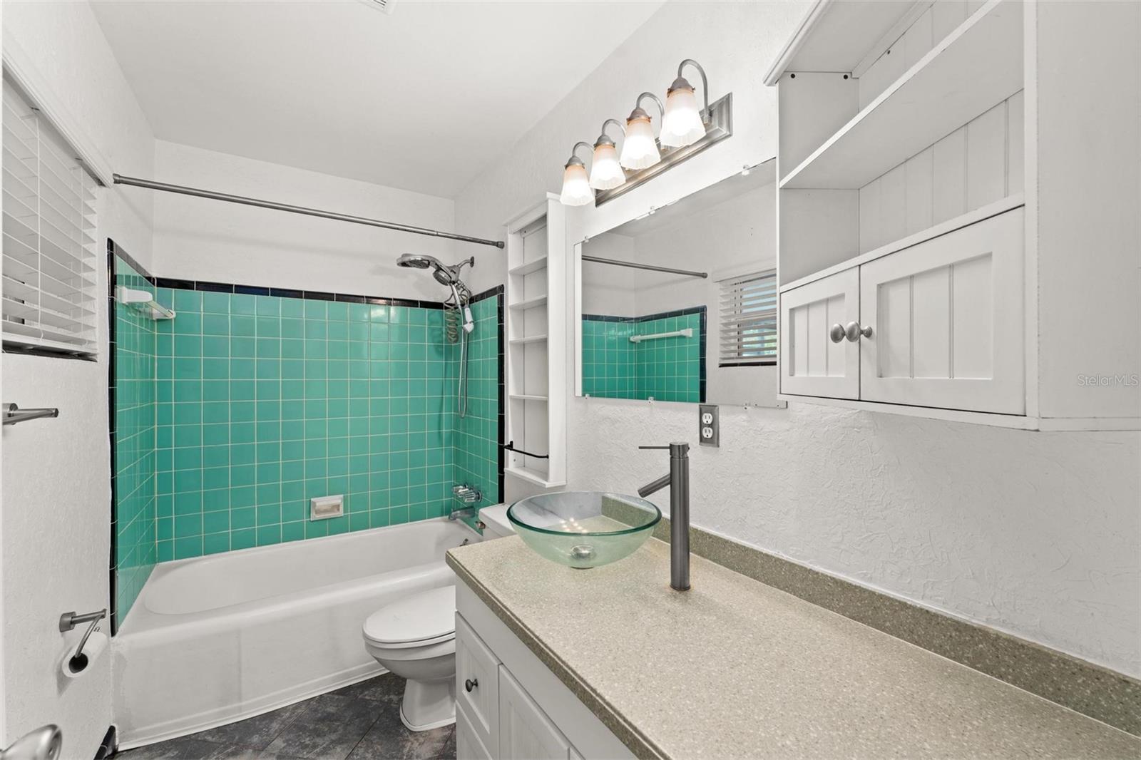 1012 N FERNCREEK AVE, ORLANDO, FL, 32803