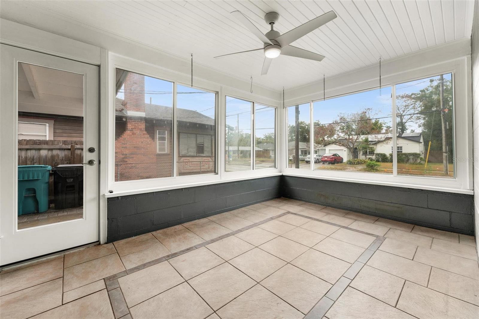 1012 N FERNCREEK AVE, ORLANDO, FL, 32803
