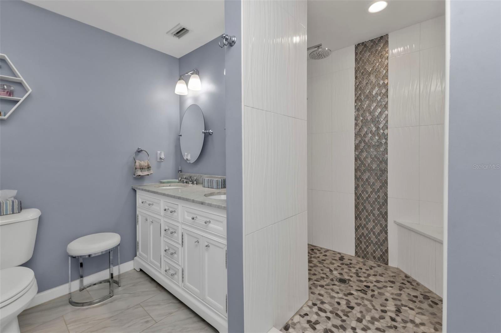 226 SPRING LAKE BLVD NW, PORT CHARLOTTE, FL, 33952