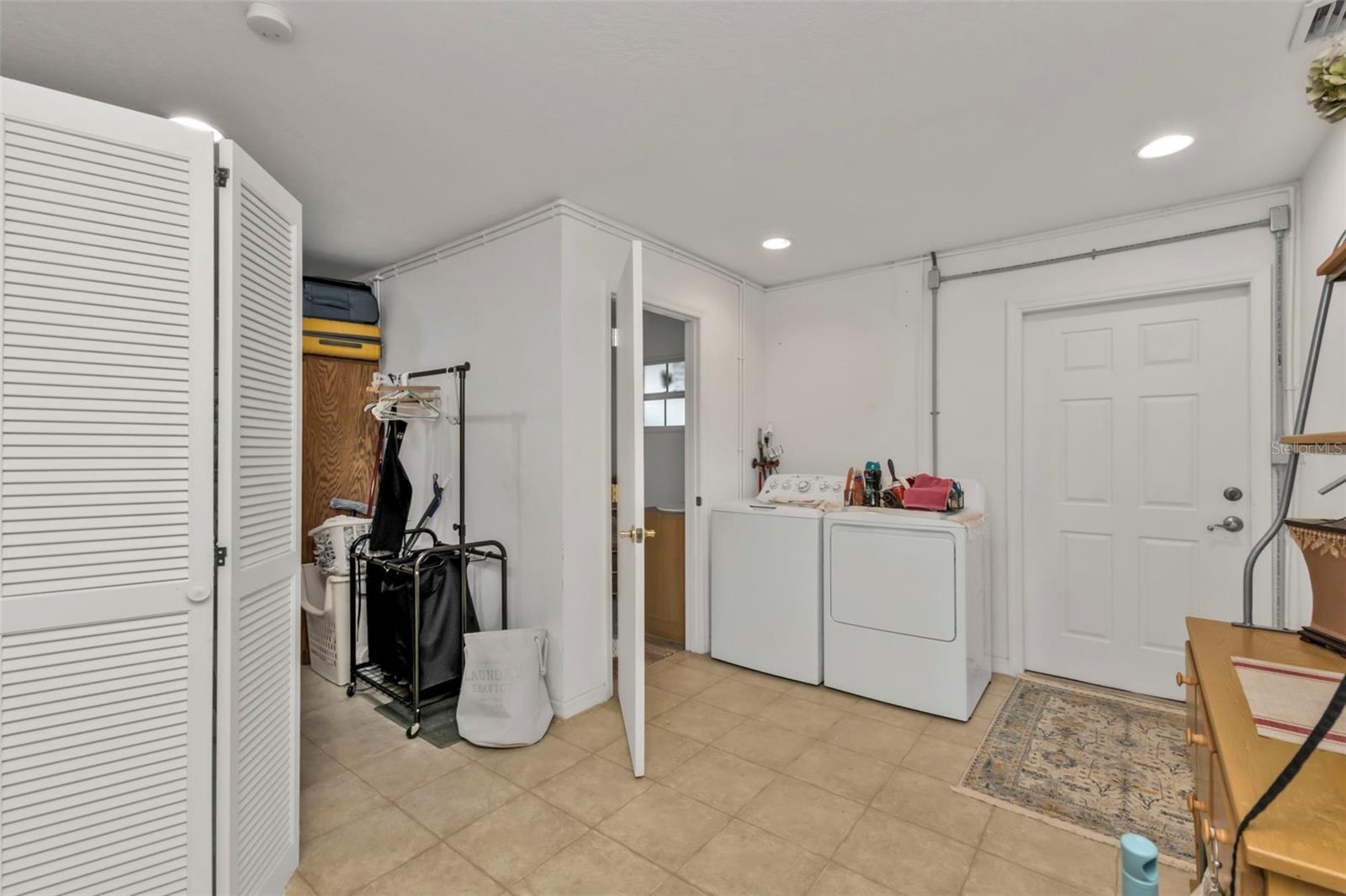 226 SPRING LAKE BLVD NW, PORT CHARLOTTE, FL, 33952