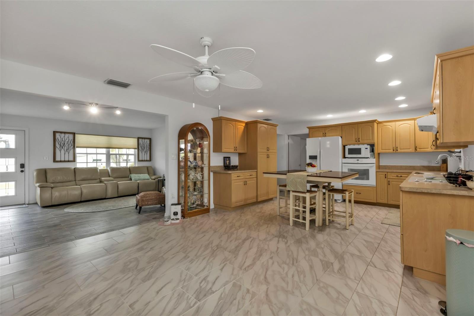 226 SPRING LAKE BLVD NW, PORT CHARLOTTE, FL, 33952