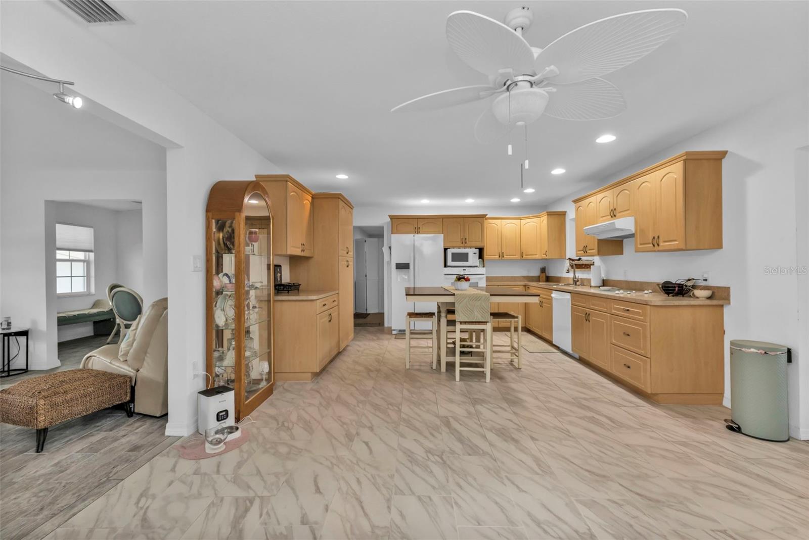 226 SPRING LAKE BLVD NW, PORT CHARLOTTE, FL, 33952